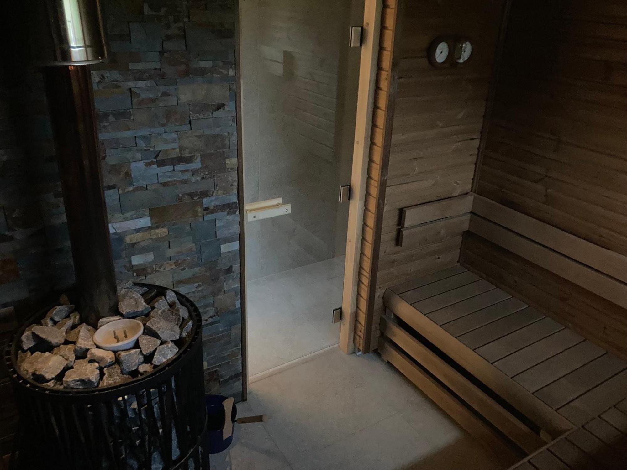 Horsky Apartman Zvonicka Rejviz Bagian luar foto