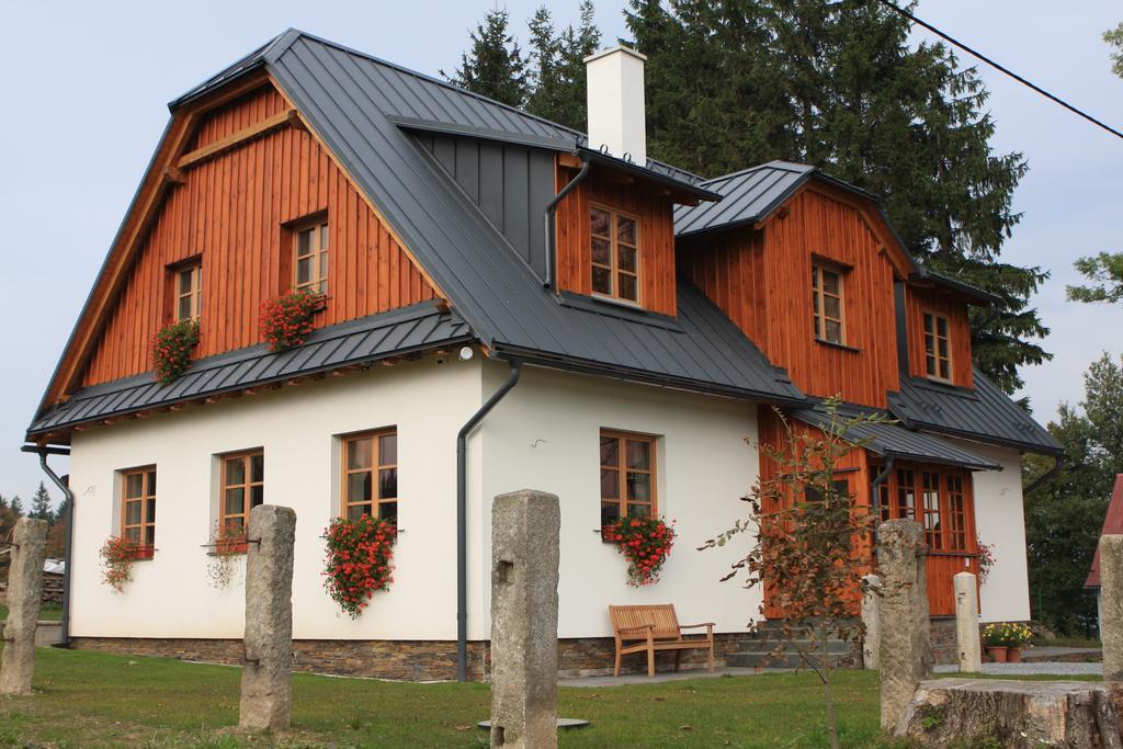 Horsky Apartman Zvonicka Rejviz Bagian luar foto